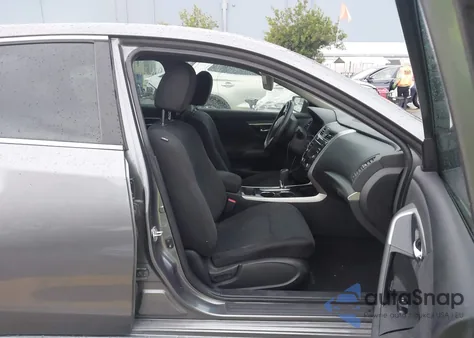 2014 Nissan Altima 2.5 Sv z USA, uszkodzony, nr VIN 1N4AL3AP9EC426872